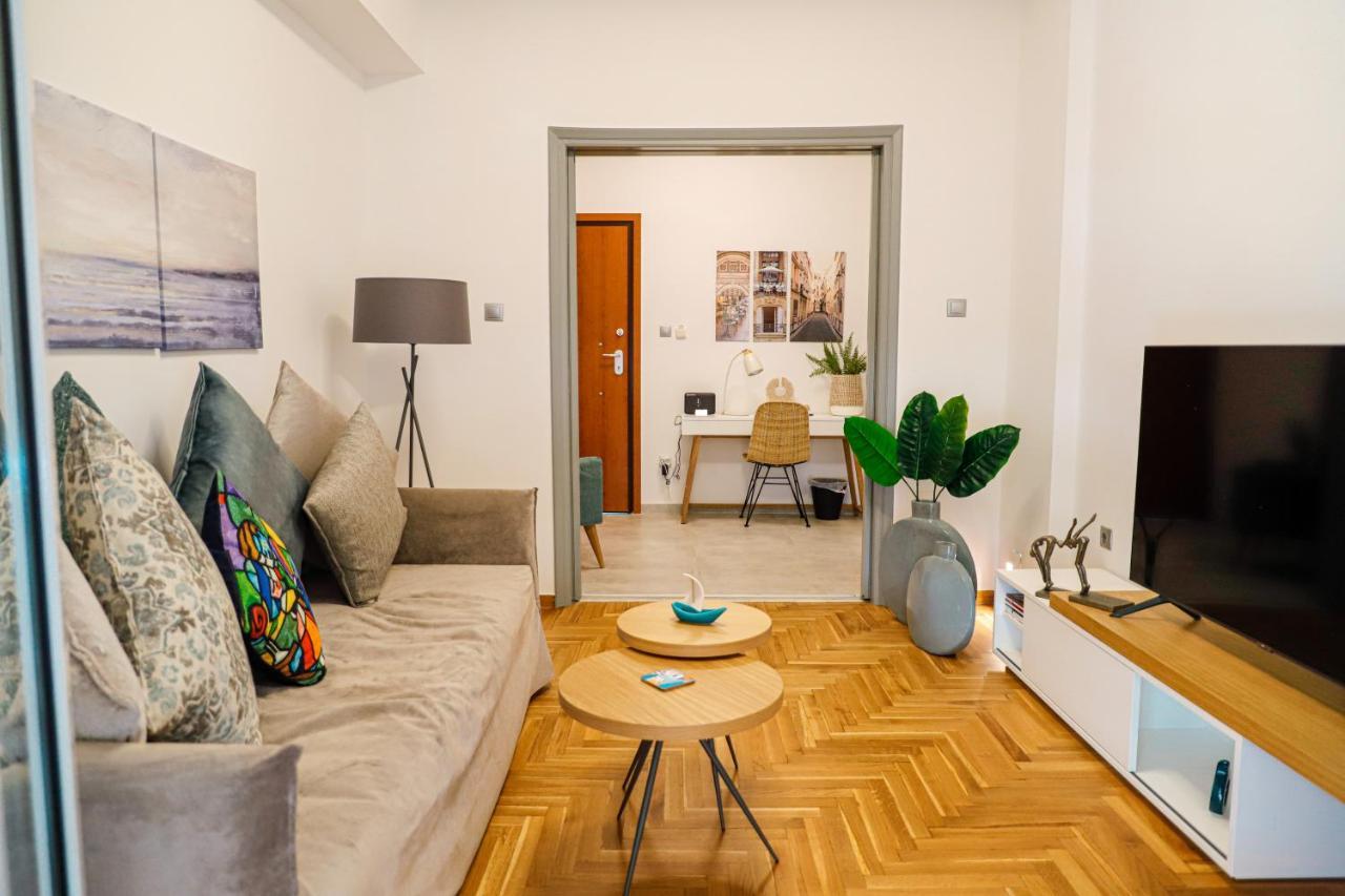 Newly Renovated Apartment 7 Min Walk From Acropolis أثينا المظهر الخارجي الصورة