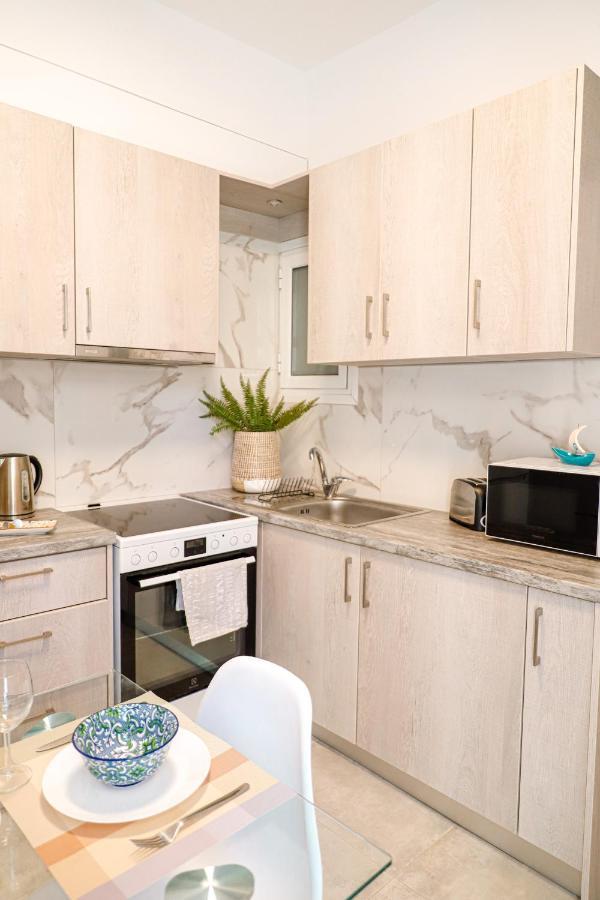Newly Renovated Apartment 7 Min Walk From Acropolis أثينا المظهر الخارجي الصورة