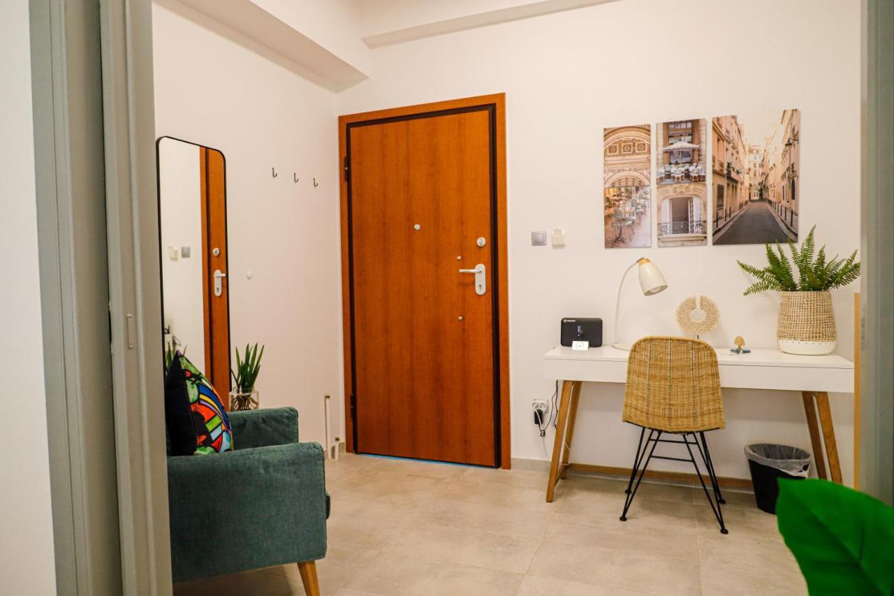 Newly Renovated Apartment 7 Min Walk From Acropolis أثينا المظهر الخارجي الصورة