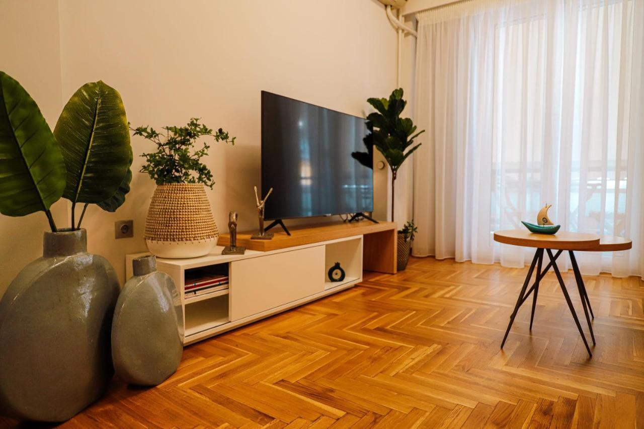 Newly Renovated Apartment 7 Min Walk From Acropolis أثينا المظهر الخارجي الصورة