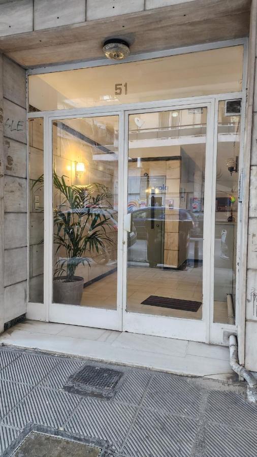 Newly Renovated Apartment 7 Min Walk From Acropolis أثينا المظهر الخارجي الصورة